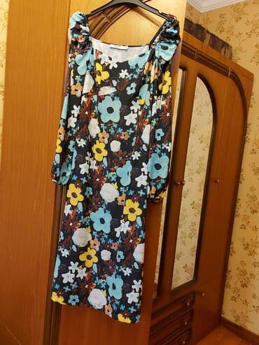 сони на прокат: Коктейльное платье, Миди, Asos, M — 4