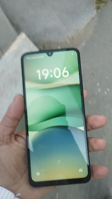 es: Redmi A5, 64 GB, rəng - Qara — 2