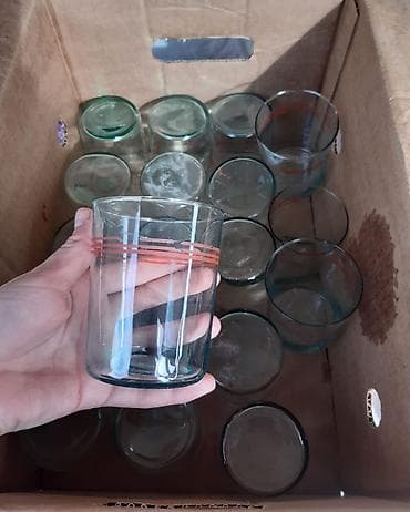 Stəkanlar: Stəkanlar, Şüşə — 1