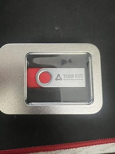 origimo opad 5: USB flash yaddaş – TOBB ETÜ loqolu - Korpus: qırmızı silikon gövdə — 1