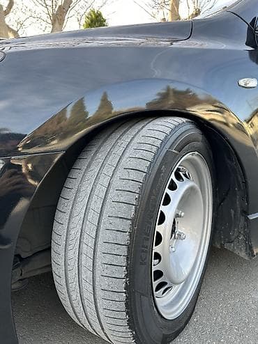 mersedes teker: 205/55/16 tekerler yaxshi veziyyetdedi diskler enni 4 goz diskleri — 5