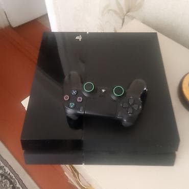 пульт playstation 4: Sony PlayStation 4 (PS4) oyun konsolu - Rəng: Qara, klassik “Jet — 2