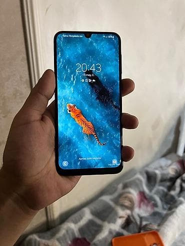 samsung a91: Samsung Galaxy A30, 64 GB, rəng - Boz, İki sim kartlı — 4