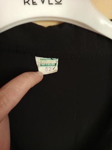 Личные вещи: 46 ve 48 razmeri Qara rəngdə qadın paltarı - Model: köynək-kəsimli — 3