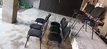 camp stul: Oturacaqlar 8 ədədir şəkildə öndəki 2 stulun ayagı qırıqdır hamısı — 6