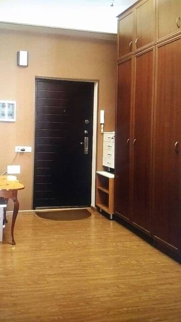 keşle kiraye: Xətai rayonu Gəncə prospektində yerləşən 16 mərtəbəli binanın 2-ci — 10