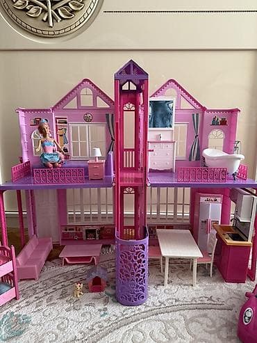 Barbıe ev,barbıe maşın