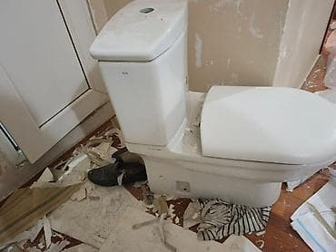 usaq unitaz: Vitra klozet – birgə baklı, döşəməyə quraşdırılan model - Material — 2