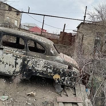 Avtomobil satışı: Retro avtomobil kuzovu – klassik 4 qapılı sedan - Korpus: tam metal — 2