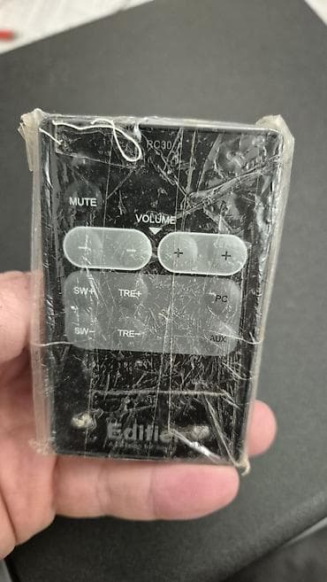 canon eos 800d: Edifier Kolonka, Növ - Kompüter üçün, rəng - Qara — 5