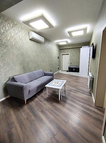 qaraba: Heydər Əliyev Mərkəzinin yanında, "Effekt Park"-da 3 otaqlı lüks — 8