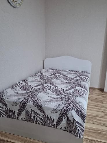 Ağ rəngli tək nəfərlik çarpayı dəsti - Ölçü: təxmini 90×200 sm (tək — 6