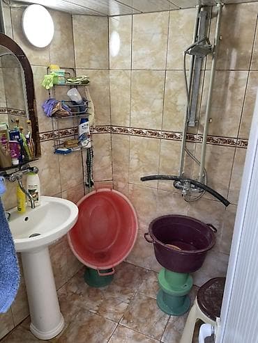 xirdalan sultan sadliq sarayi: Kirayə üçün ayrıca otaqlar Təsvir: - Geniş, işıqlı otaq; hündür — 8