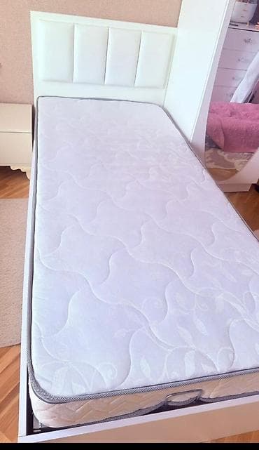 dehliz mebeli: 💫RR Tek neferliy kravat ela veziyyetde 150 azn alt hissə bazali Unvan — 1