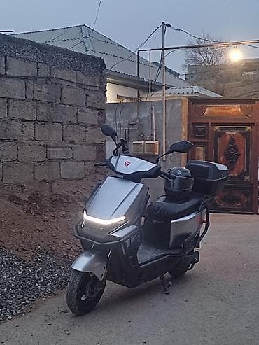 dunlop teker: 400 km gedib Yadea brendinə məxsus model endirimli qiymətlə 2025 çi il — 4