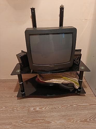 drel satışı: Televizor və Televizin Masa Altlığı İkisi Bir Arada Satılır Televizor — 1