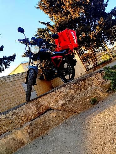 skoda minivan: Elektrik moped/scooter - Rəng: qırmızı-qara - Öndə və arxada disk — 2