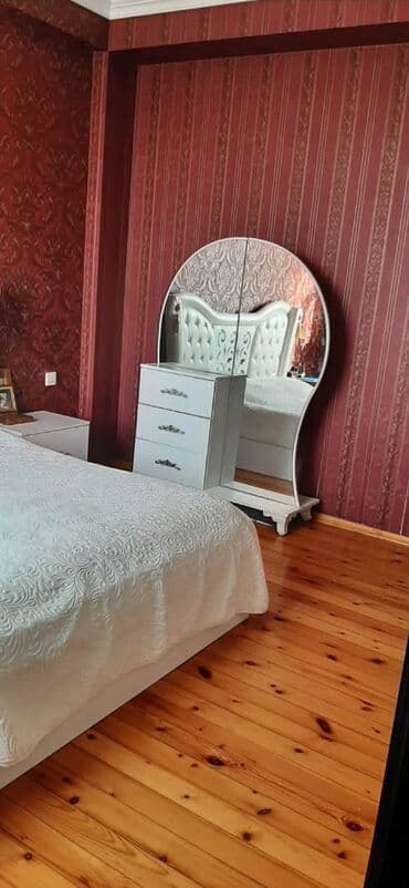 sumqayitda ev aliram: 3 otaqlı, 100 kv. m, Yeni təmirli — 4