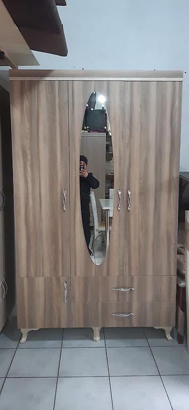 3 Qapi Dolab Hazirda Anbarda var. Hansi reng istesez Gondermek olar — 1