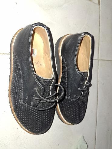 Cinslər və şalvarlar: Rəng - Qara Tuflilər, Ölçü: 25, Oğlan üçün — 3