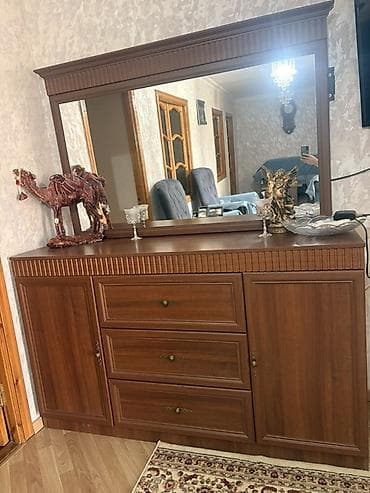 Düz TV altlığı, Polkalı, Şüşəli — 5