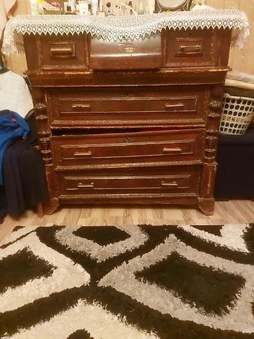 Taxta komod/dresser - Material: massiv ağac - Rəng: tünd qəhvəyi lalafo.az -da Taxta komod/dresser - Material: massiv ağac - Rəng: tünd qəhvəyi