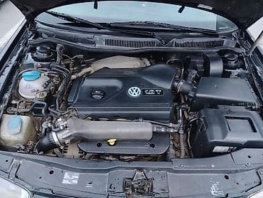 Volkswagen Jetta: 1.8 l | 2003 il Sedan — 9