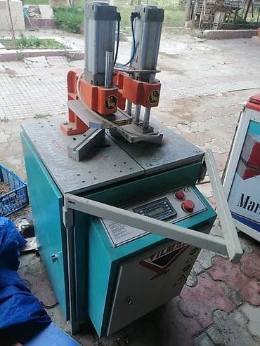 buz m4 hesap: Plastik yapışdıran qapı pencərəni tam ideal işləyir — 1