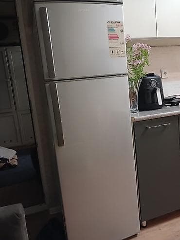 qastranom soyuducu: Soyuducu evdən satış heç bir prablemi defekti yoxdur 350azn Sumqayıt — 1