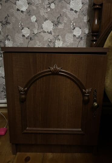 Кровати: 2 односпальные кровати — 3