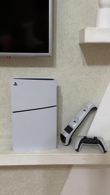 ps4 slim disk: PlayStation 5 (Diskli versiya) oyun konsolu dəsti Xüsusiyyətlər: - — 2