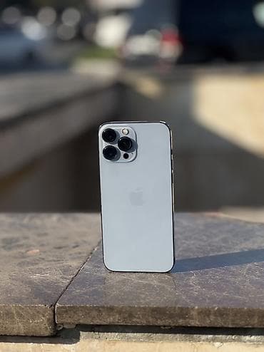 apple iphone 1: IPhone 13 Pro, Sierra Blue, Face ID — 5