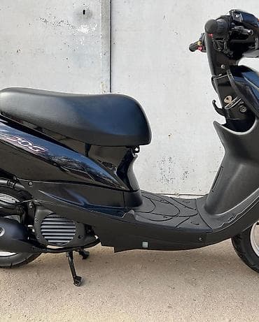 мото шлем: Yamaha Jog skuter - Mühərrik: 49 cc, 4-takt injektor (hava ilə — 4