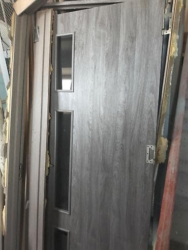 pol rəngləri: Salam.5 qapıdır 2si ayaqyolu hamam 3otaq qapısıdır 5 nide 150 manat — 3