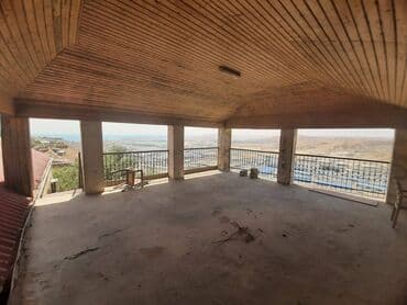 çıxarış nədir: 5 otaqlı, 235 kv. m, Orta təmir — 18