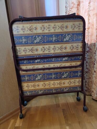 Раскладная кровать.Использовали 2 раза