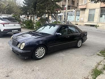 210 mersedes: Mercedes-Benz E 220: 2.2 l | Sedan — 5