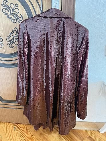 dəs paltar: Qadınlar üçün iki parçalı gecə dəsti - Tərkib: Payetli qısa don + — 2