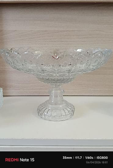 coca cola stekan: Təxmini ölçülər: - Çap: təxminən 28–32 sm - Hündürlük: təxminən 18–22 — 1