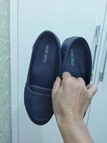 ayyaqabı: Ninewest ayaqqabilari hamısı yenidir. 36-37 olculerdir. temiz — 8