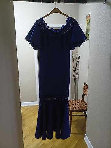 prakata donlar: Zərif axşam donu – kobalt mavi rəng. - Model: balıq kəsim, alt hissədə — 1