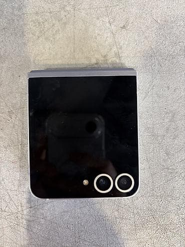 ayfon 5 ekran: Samsung Galaxy Z Flip 3, Barmaq izi — 1