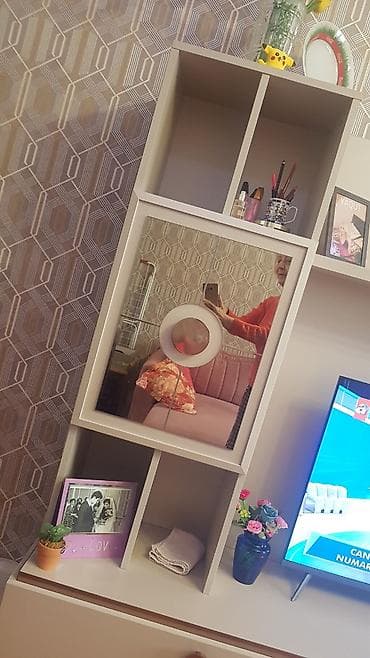 mermer stollar: Mebel dəsti – 1 paltar şkafı + 2 masa - Paltar şkafı: 3 qapılı — 5