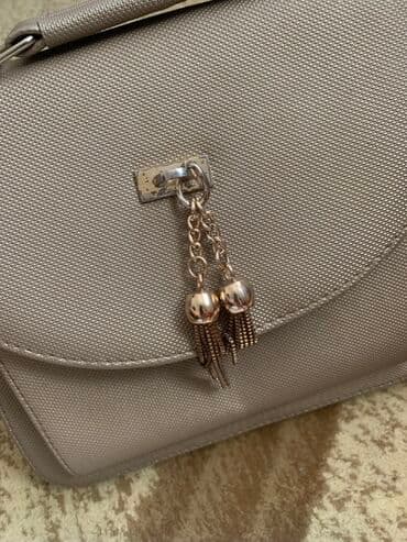 kişilər üçün trusu dəsti: Qadın çanta dəsti – 4 fərqli model
Hamısı birlikdə 12 azn — 2