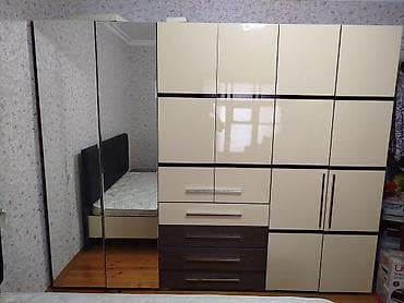 İşlənmiş, 6 qapı, Güzgülü, Bej, Taxta, Kupe, Düz dolab