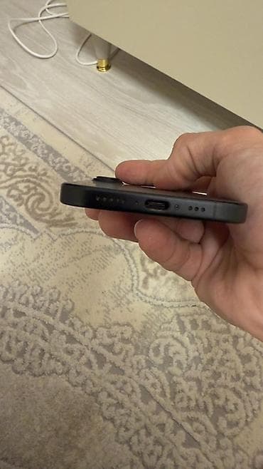 dubay iphone 16: IPhone 16, 128 GB, Qara, Barmaq izi, Simsiz şarj, Face ID — 2