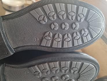 Təmiz dəri ayaggabi 
250 aznə alinib demək olar ki təzə galib — 4