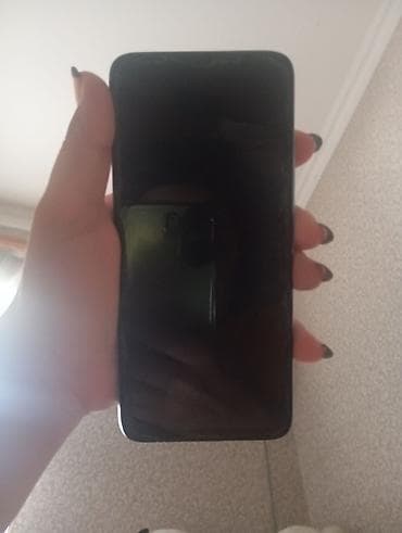 200 azn telefonlar: Məhsul: Smartfon - Korpus rəngi: açıq mavi - Arxa panel: mat səth — 2