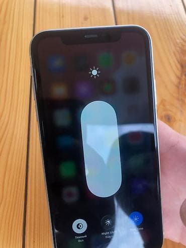 15 pro maxs: IPhone 11, 128 GB, Ağ, Face ID — 5