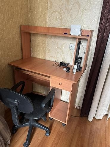 Açılmayan, Dördbucaq masa